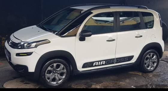 CITROËN AIRCROSS 1.6 VTI 120 FLEX SHINE EAT6 CITROËN AIRCROSS 1.6 VTI 120 FLEX SHINE EAT6